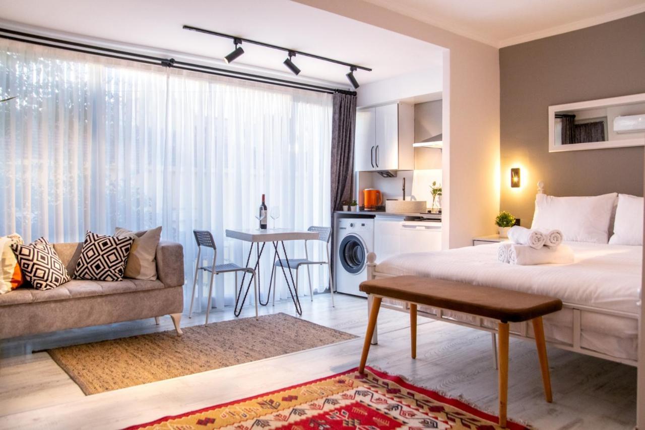 イズミルInvigorating Studio Flat Near Kordon In Alsancakアパートメント エクステリア 写真