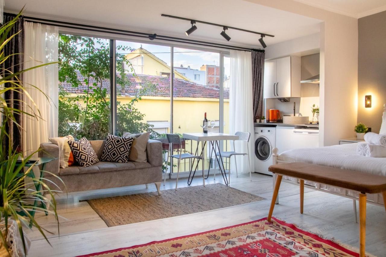 イズミルInvigorating Studio Flat Near Kordon In Alsancakアパートメント エクステリア 写真
