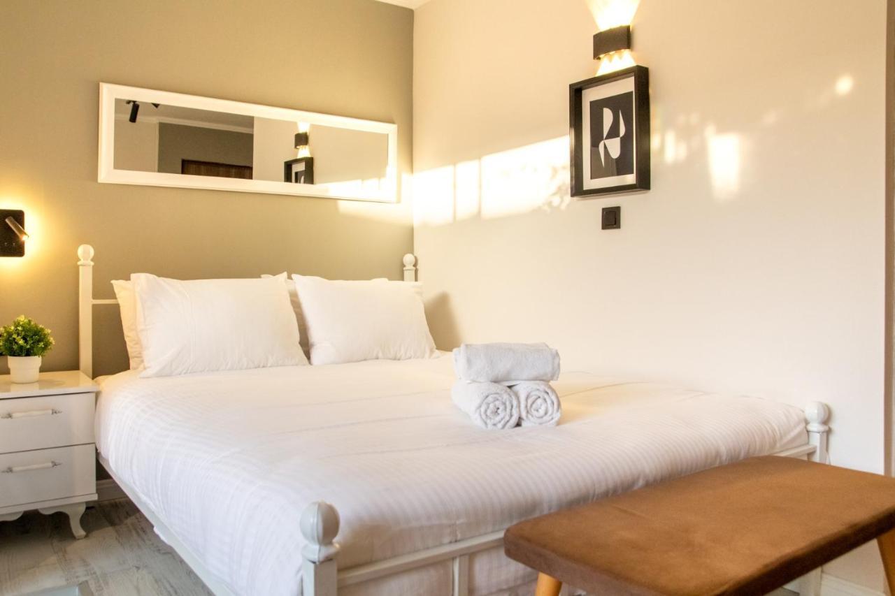 イズミルInvigorating Studio Flat Near Kordon In Alsancakアパートメント エクステリア 写真